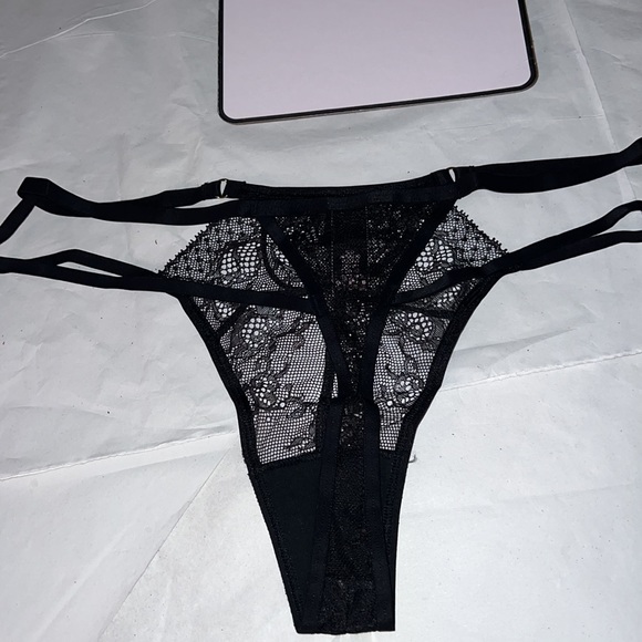 Victoria's Secret Strappy THONG Panty XL - Picture 7 of 12